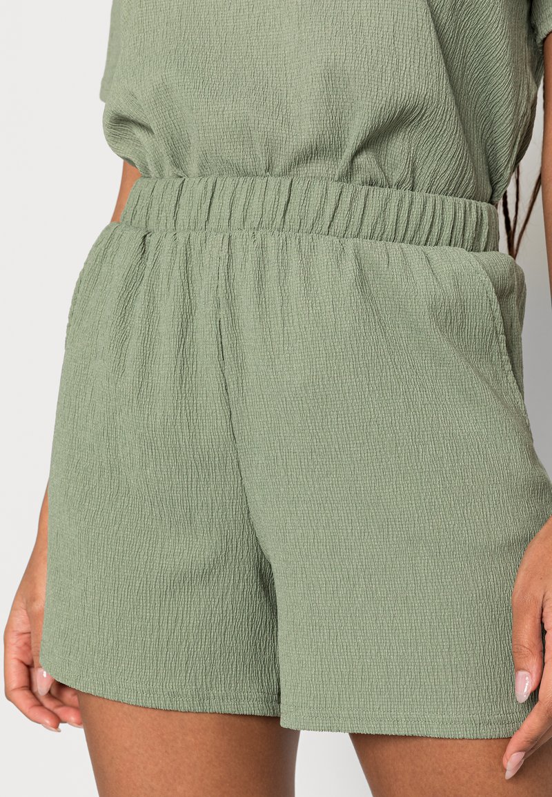 Damen Kleider | JDY LOTUS SHORTS Shorts sea spray/hellgrün - IL70835 Damen Kleider | JDY LOTUS SHORTS Shorts sea spray/hellgrün - IL70835