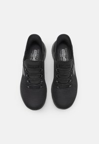 Skechers Wide Fit SUMMITS - Αθλητικά παπούτσια - black/gunmetal
