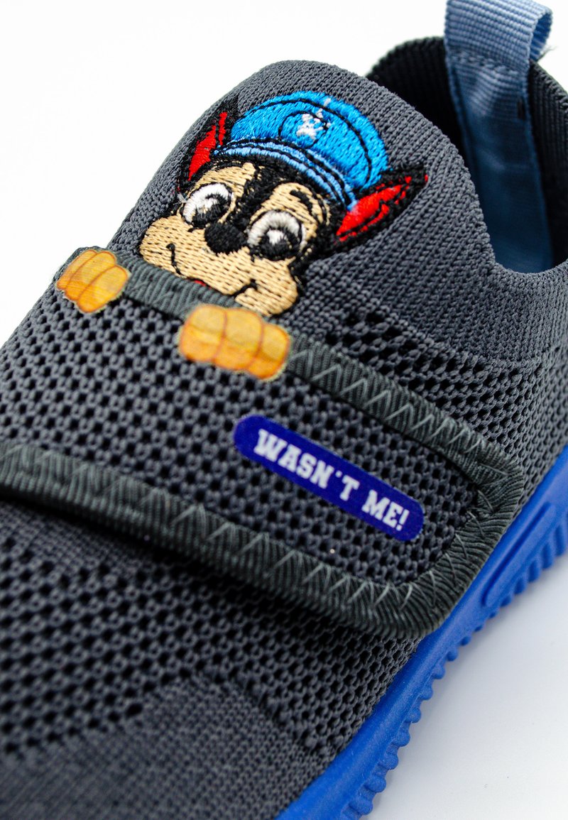 Kinder Sneaker | Kids2Go PAW PATROLCHASE WASN'T ME Hausschuh multi coloured/grau-metallic - JP96903 Kinder Sneaker | Kids2Go PAW PATROLCHASE WASN'T ME Hausschuh multi coloured/grau-metallic - JP96903