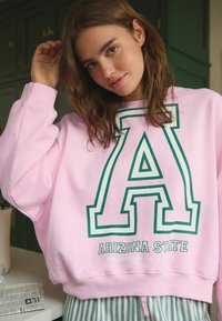 Next SET - Set lenjerie de noapte - green pink arizona