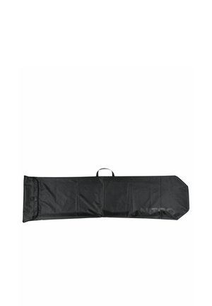 Schwarze gepolsterte Tasche mit Griff, entworfen, um ein Snowboard zu tragen und zu schützen, mit dem Markennamen "Nitro" an der Seite.