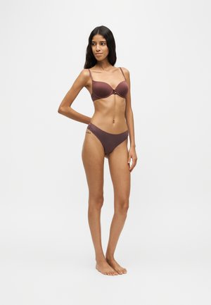 Puma, WOMEN INVISIBLE 2 PACK - String-Tanga - rich cocoa