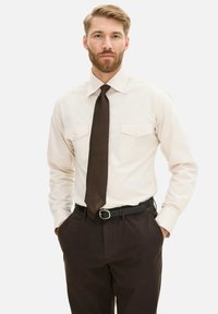 Oscar Jacobson Overhemd - soft beige