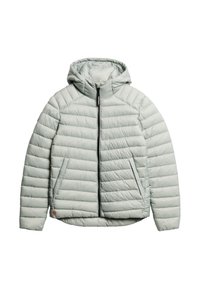 Chaqueta acolchada gris claro con capucha, con costuras horizontales acolchadas, cremallera frontal y dos bolsillos laterales.