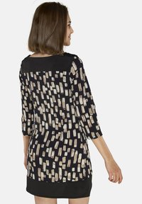 TOOche Robe de jour - schwarz