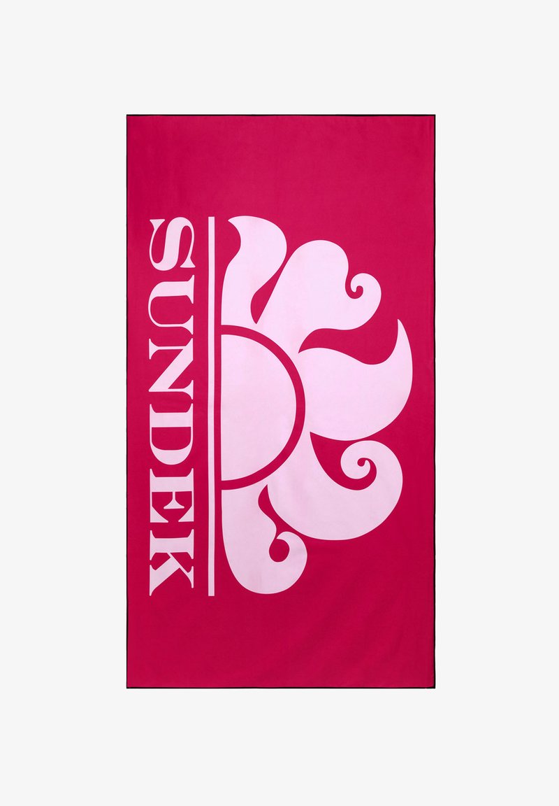 Asciugamano rosa con un grande motivo floreale bianco e la parola "SUNDEK" in carattere grassetto, con una consistenza liscia e morbida.
