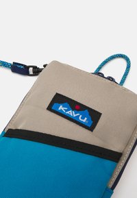 KAVU ESSENTIAL CASE UNISEX - Rankinė per petį - beige/petrol
