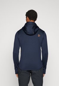 Didriksons ACKE FULLZIP  - Majica s kapuljačom i patentnim zatvaračem - dark night blue