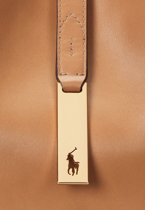 POLO ID LEATHER SMALL SHOULDER BAG - Cross body bag - tan4