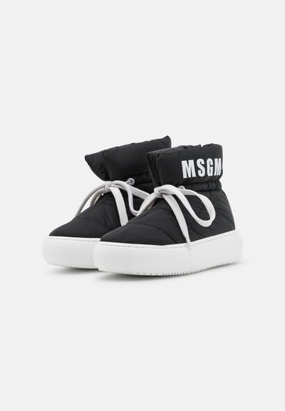 MSGM Botas clássicas de cano curto - black