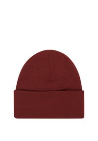 Berretto lavorato a maglia in tessuto rosso scuro, con risvolto piegato e una texture liscia. Parte superiore arrotondata con design senza cuciture per una vestibilità aderente.
