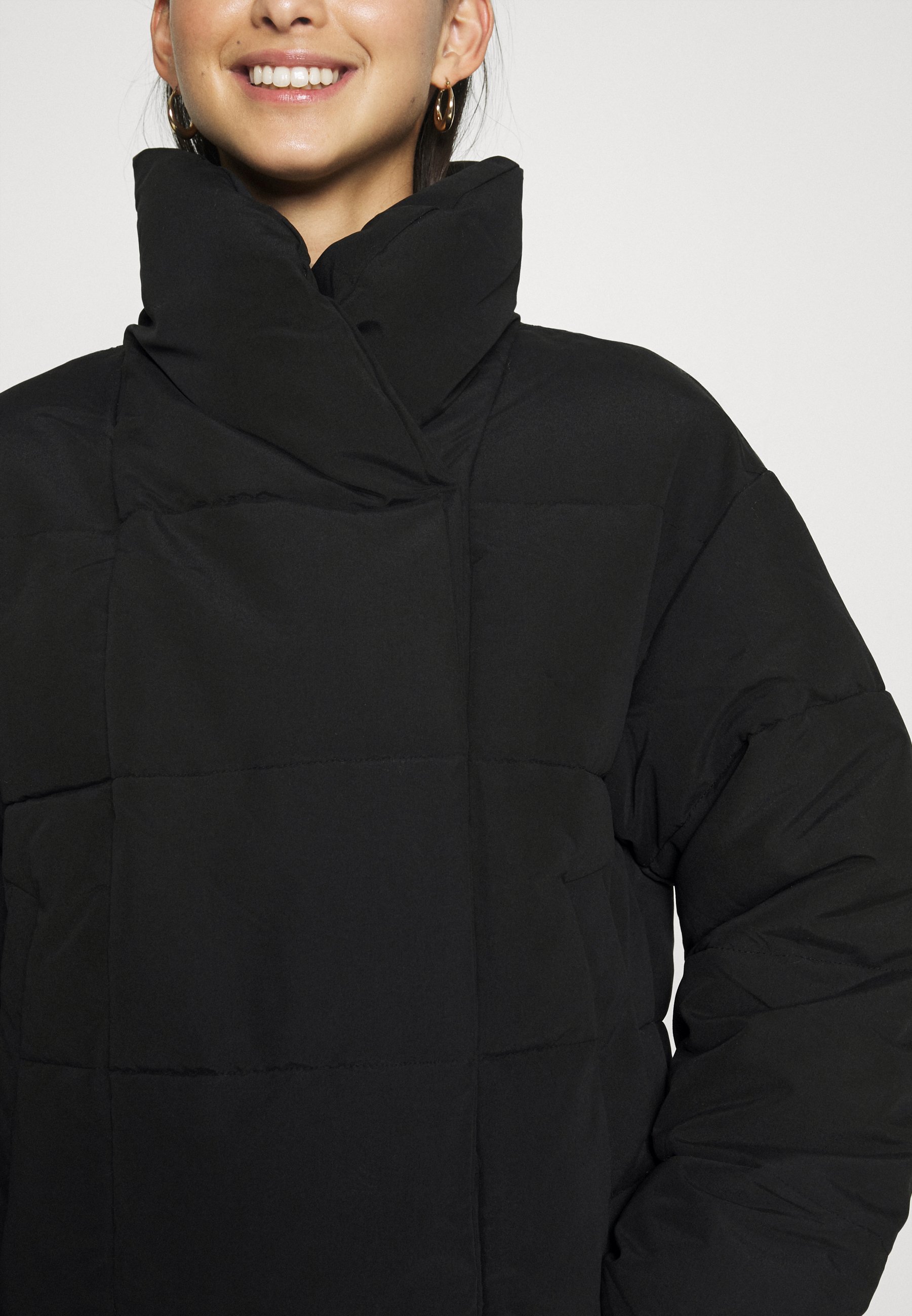 pcsazel short puffer jacket