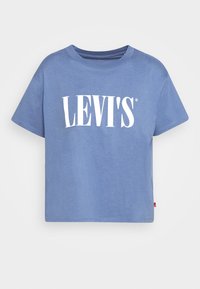 T-shirt court bleu à manches courtes avec logo blanc Levi's imprimé sur la poitrine sur un fond uni.
