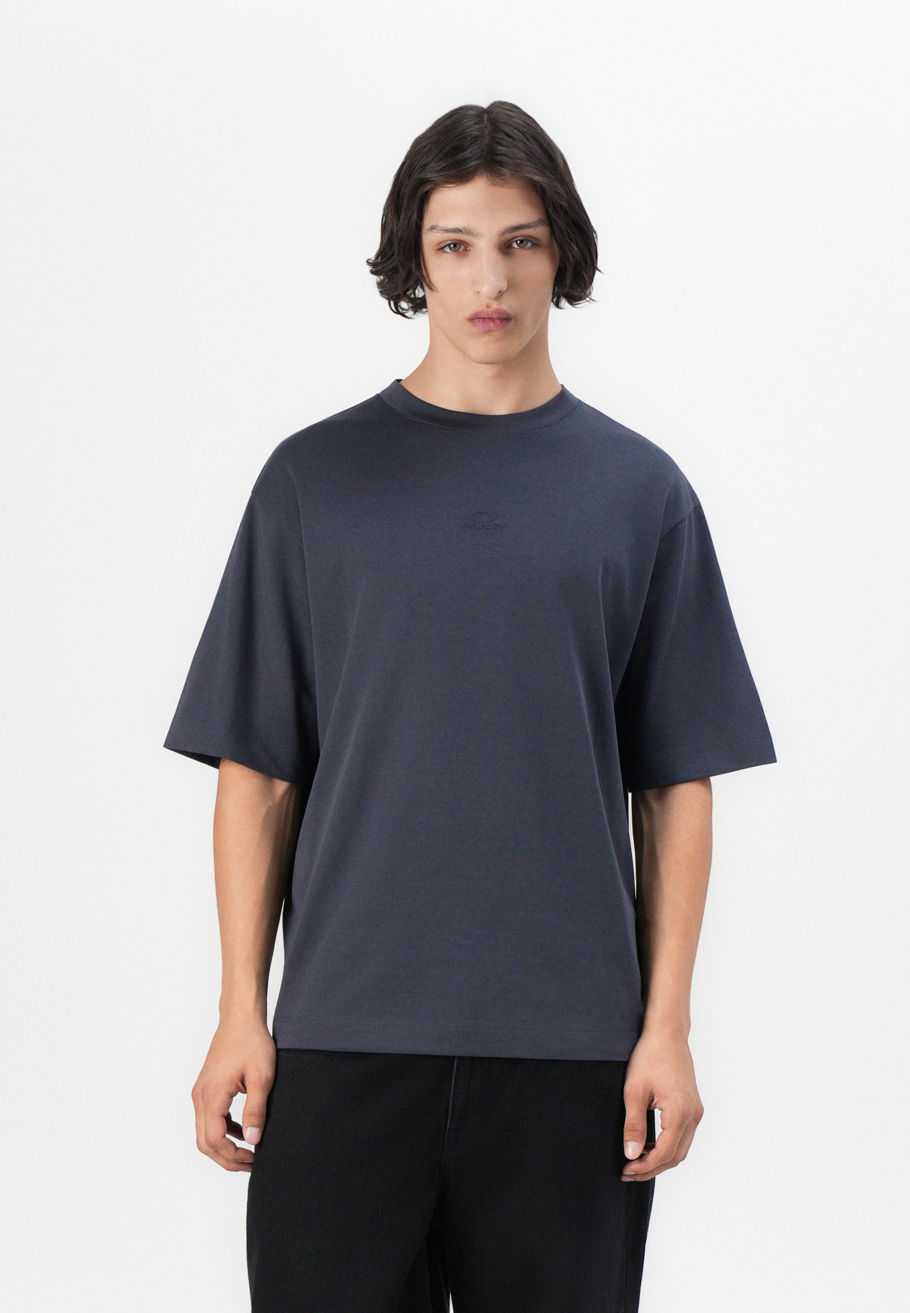 Oakley RESERVE ELLIPSE TEE - Print T-shirt - graphite/grey