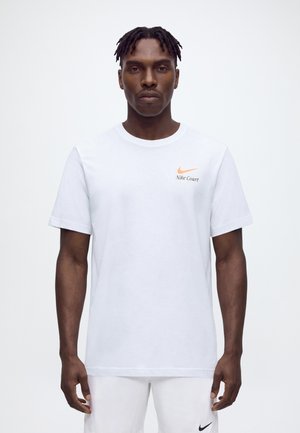 Nike Performance, M NKCT DF TEE STD EOY - Спортна тениска - white