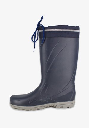 Marineblauwe rubberen regenlaars met een grijze zool, textuurafwerking en een trekkoord bovenaan. Beschikt over soepele lijnen en een licht verhoogde profiel voor grip.