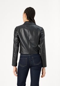 ONLY ONLAMILI - Giacca in similpelle - black
