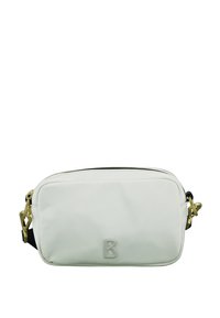 Bílá obdélníková crossbody taška z hladkého materiálu, s uzávěrem na zip, černým popruhem a kultivovanými zlatými detaily s vystouplým logem "B".