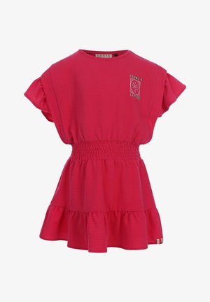 Felroze jurk met korte mouwen, elastische taille, gerimpelde zoom en een kleine groene palmboomafbeelding op de borst met de tekst "Vamos a la Playa".