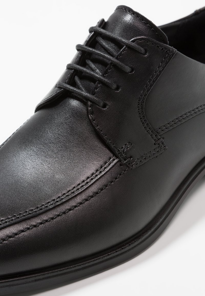 ecco melbourne black