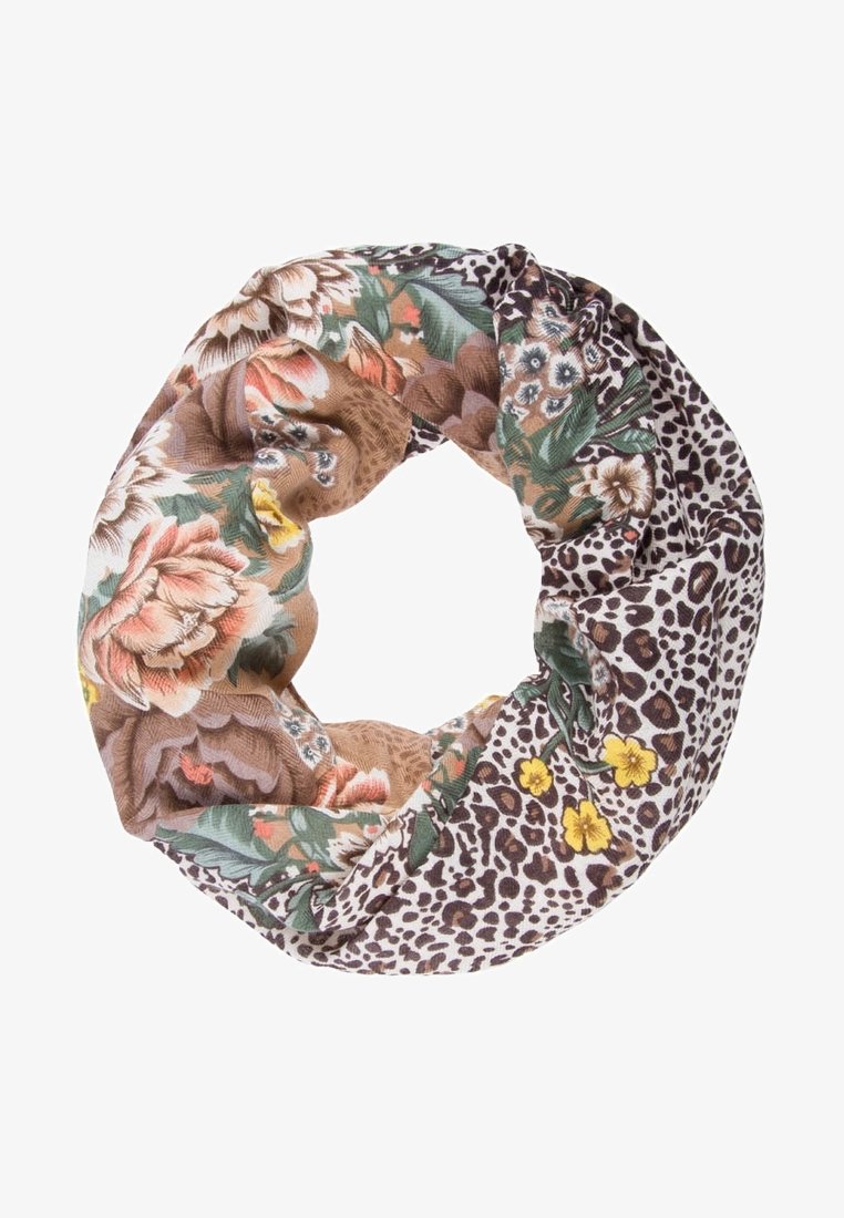 Écharpe circulaire avec motifs floraux et léopard mélangés dans des tons de marron, vert, jaune et beige.