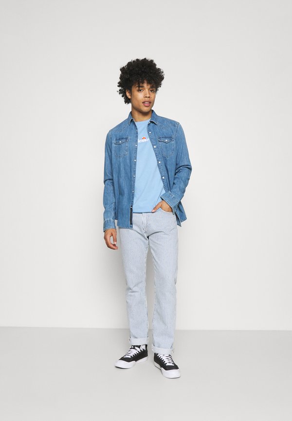 MAVOZ - Basic T-shirt3