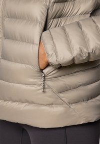 Patagonia SWEATER - Puhovka - wing grey