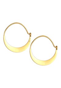 Pendientes de aro en tono dorado con forma de media luna, textura suave y cierre de bisagra; marcados con "925" para indicar el contenido de plata.