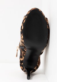 Wallis High heeled ankle boots - brown