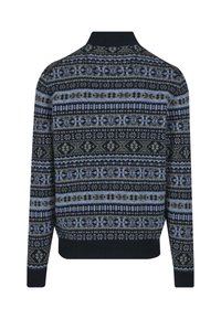 Strickpullover mit dunklem Hintergrund und geometrischen Mustern in Blau, Grau und Weiß. Gerippter Kragen und Bündchen; lange Ärmel.