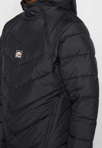 Ellesse Trainingsjacke - black