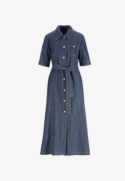 Farmerruha rövid ujjakkal, gombos elülső résszel, övvel a deréknál, mellkasi zsebbel és kontrasztos varrással sötétkék színben.