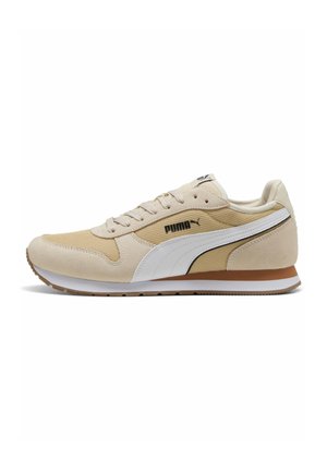 - Sneakersy niskie