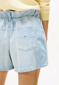 Tommy Jeans Denim shorts - denim medium