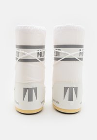 Moon Boot Śniegowce
