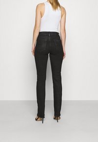 G-STAR Vaqueros rectos - coated denim