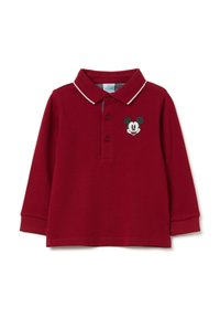 Rode langemouwige polo gemaakt van katoen, met een witte gestreepte kraag en een zwarte Mickey Mouse-afbeelding op de borst.