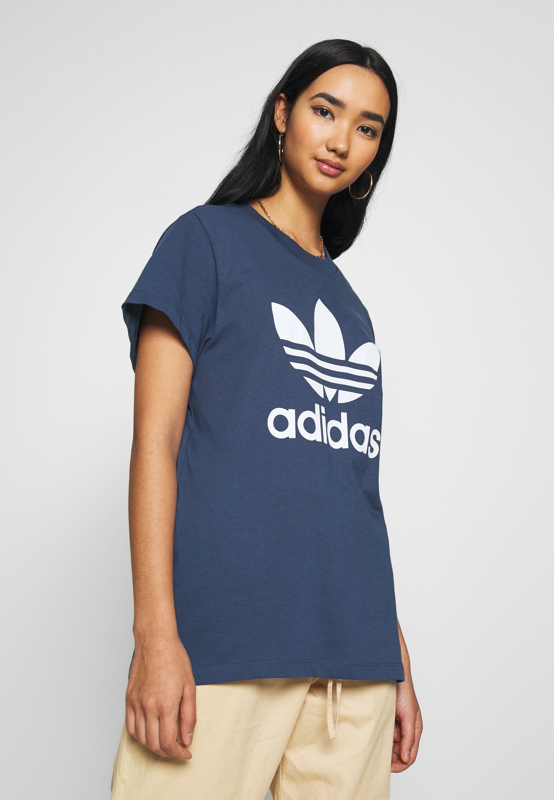 tee shirt adidas original femme jordan