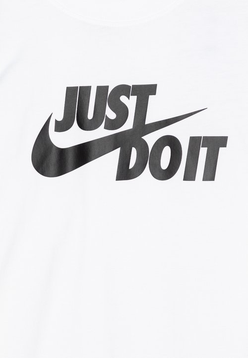 Nike Sportswear — foto 3