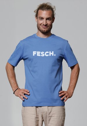 watapparel FESCH - T-shirt imprimé - bright blue
