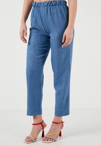 LELA REGULAR FIT - Hlače - dark blue