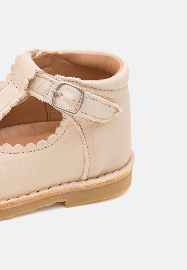 T-BAR SCALLOP UNISEX - Touch-strap shoes - cream4