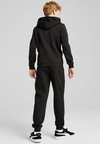Puma SQUAD czarny
