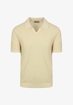 Beige gebreide polo met korte mouwen, een gestructureerd patroon, geribde boorden en zoom en een open kraag.