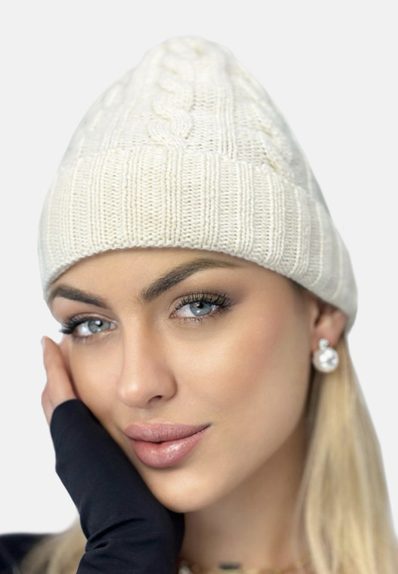 Elara - Czapka