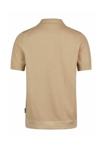 Polo beige à manches courtes avec un motif en tricot texturé, un col classique et des poignets côtelés. Présente un ourlet droit et une étiquette de marque discrète.