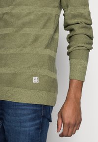 Blend Camisola - loden green