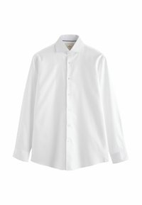 Camisa blanca de manga larga con botones, hecha de una tela suave, con un cuello clásico, una botonera completa y un dobladillo redondeado.
