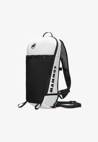 Vald, white