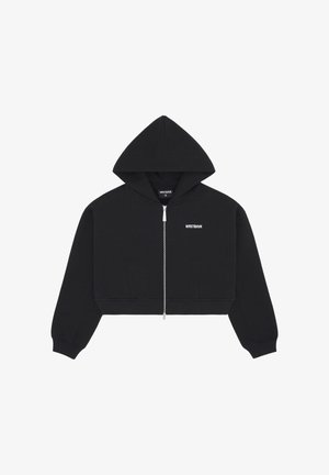 Černá zkrácená mikina s celým předním zipem, dlouhými rukávy, kapucí a malým bílým logem "WRSTBHVR" na levé straně hrudi.